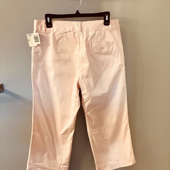 NWT Basic Editions Womens Light Pink Capris Size 12 - Picture 9 of 9